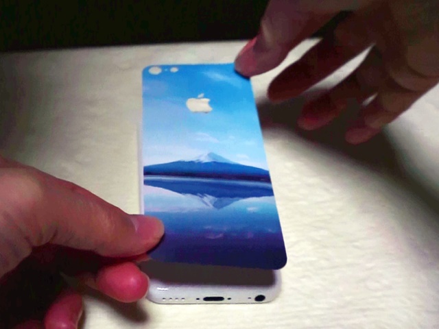 口コミ レビュー こりゃ 失敗しないわ スマホをカバーするスキンシール